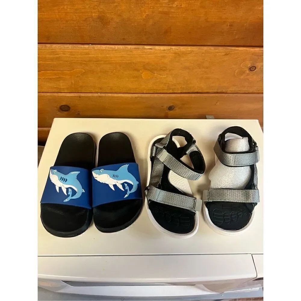 No Brand Little Boys Sandals (2) Sz 32 (1-1.5) NWOT